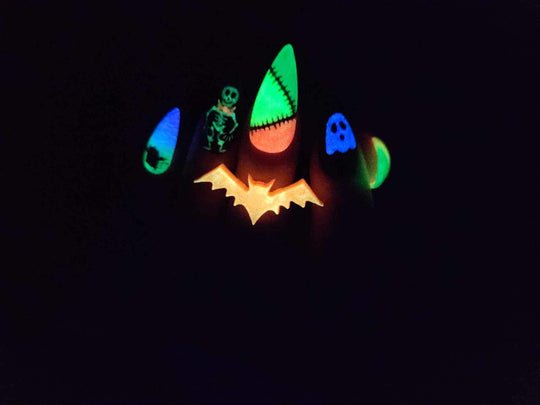 Halloween Glow- Gel Liner