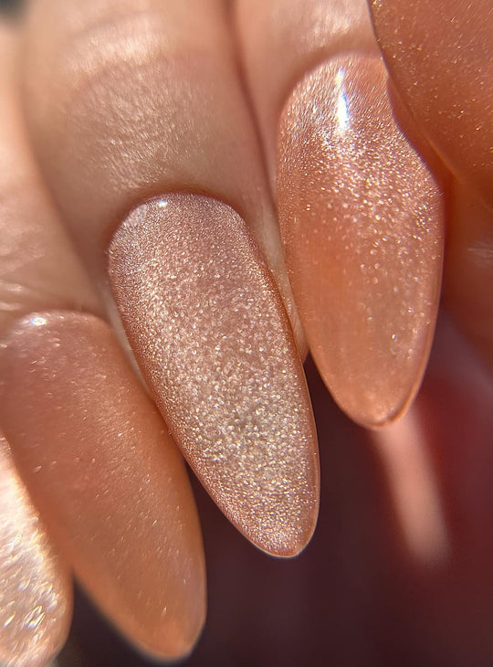 Light Brown Leaves- Ceramic Cat Eye Gel Polish