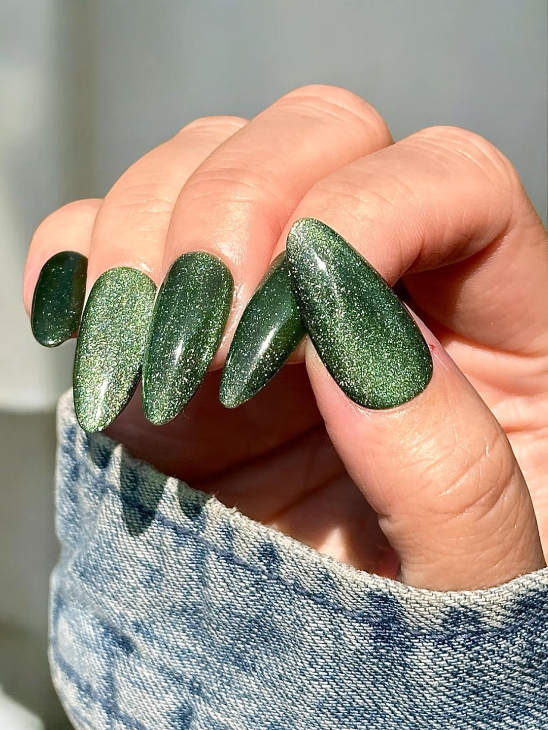 Fern- Ceramic Cat Eye Gel Polish