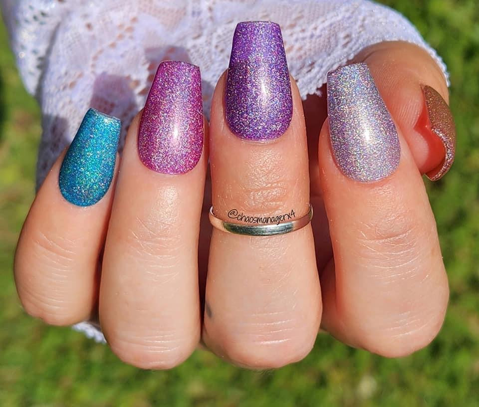 Celeb City (Holographic Glitter) - Sundara Nails